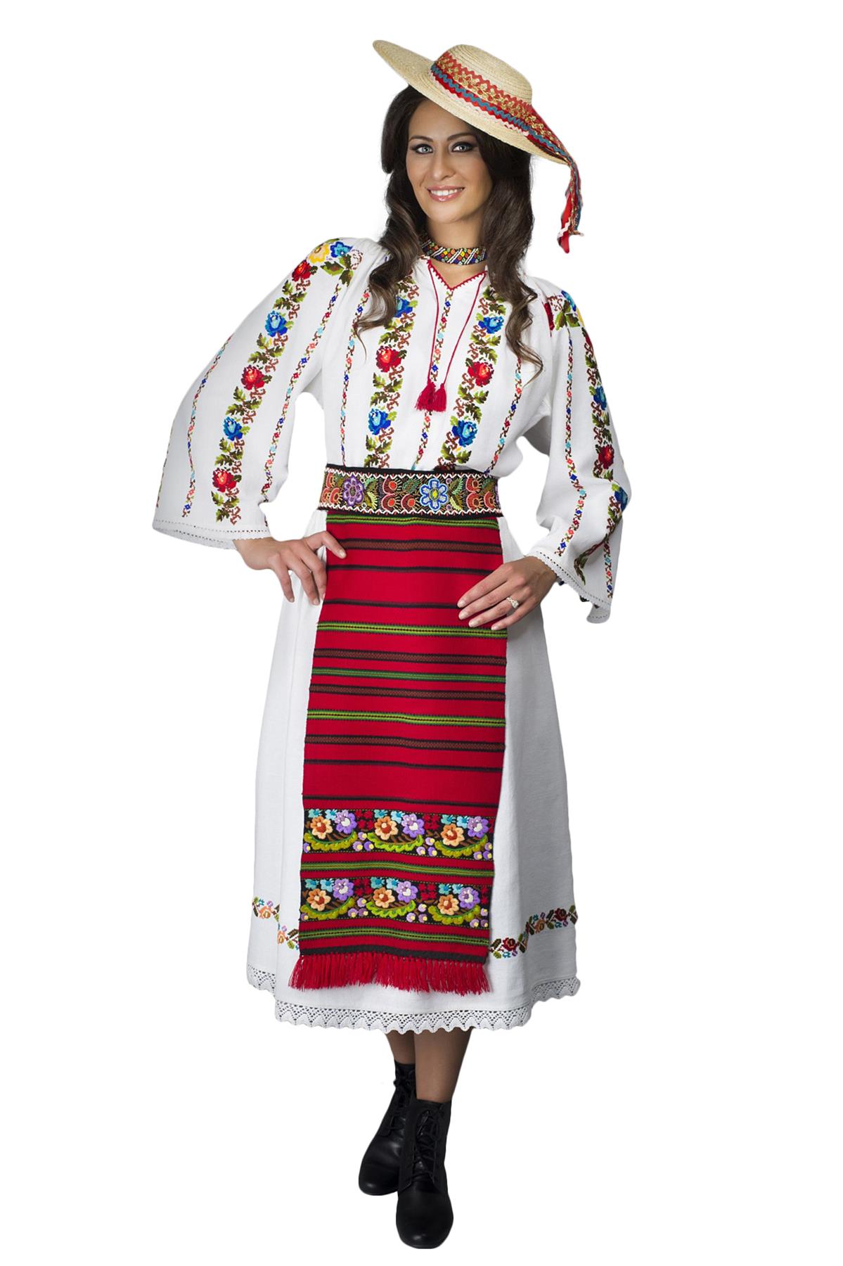 Costum popular femei Elisabeta
