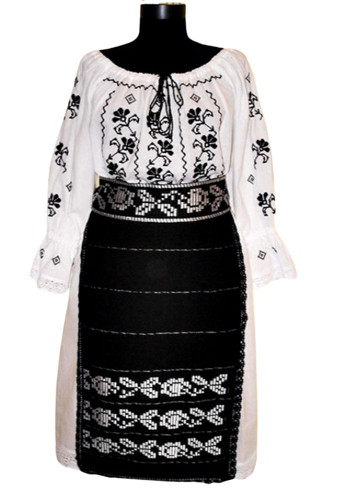 Costum Popular Femei Tania 2