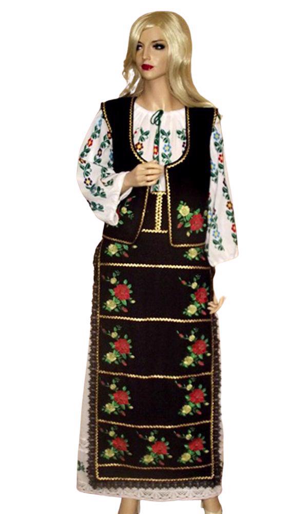Costum Banatean Monica