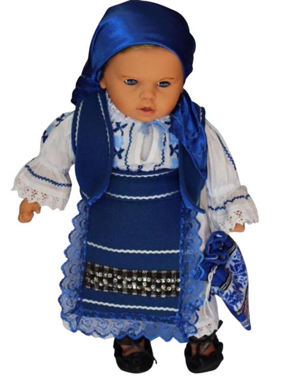Costum popular botez Anamaria