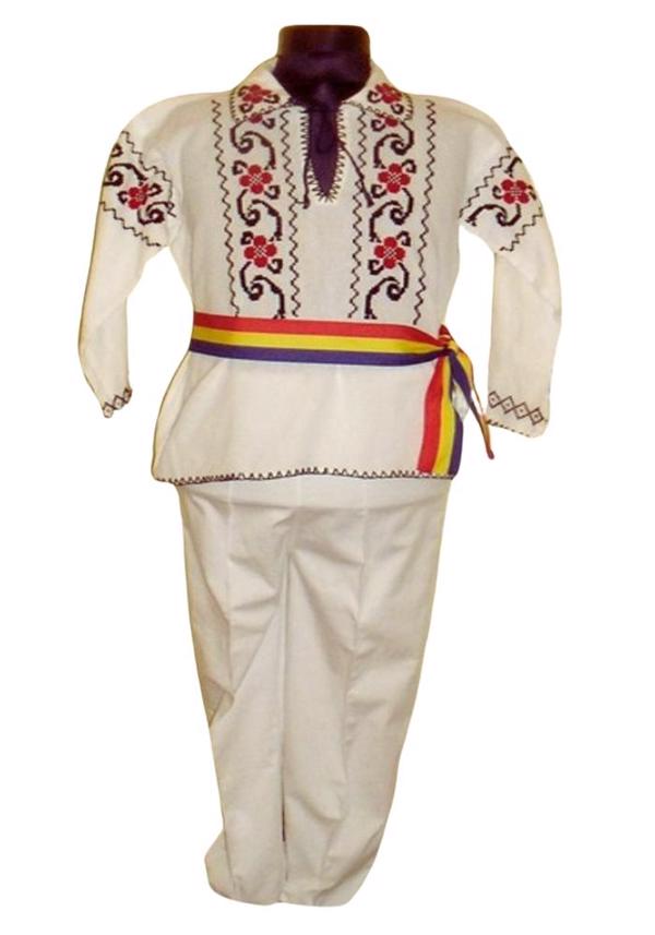 Costum Popular Costin