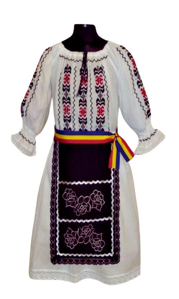 Costum Popular Sandra
