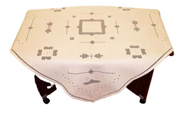 Fata De Masa Cod 017