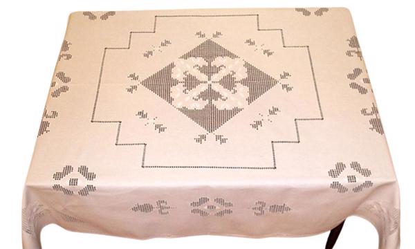 Fata De Masa Cod 038