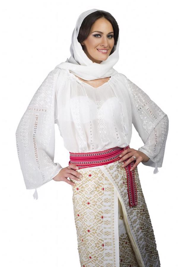 IE Traditionala Flavia
